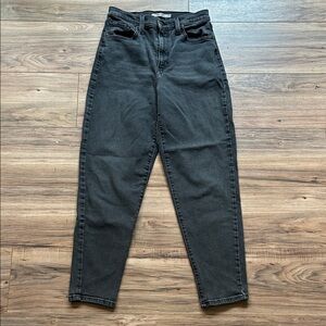 Levi’s High Waisted Faded Black Denim Mom Jeans